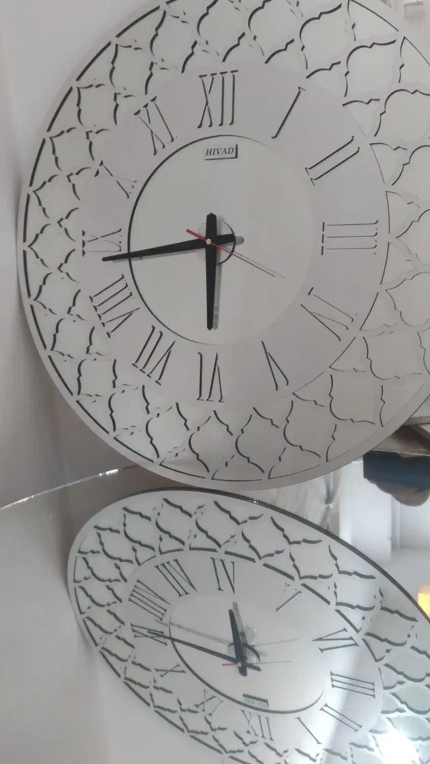 ساعت دیواری سالم آینه ای|ساعت دیواری و تزئینی|رشت, پاستوریزه|دیوار