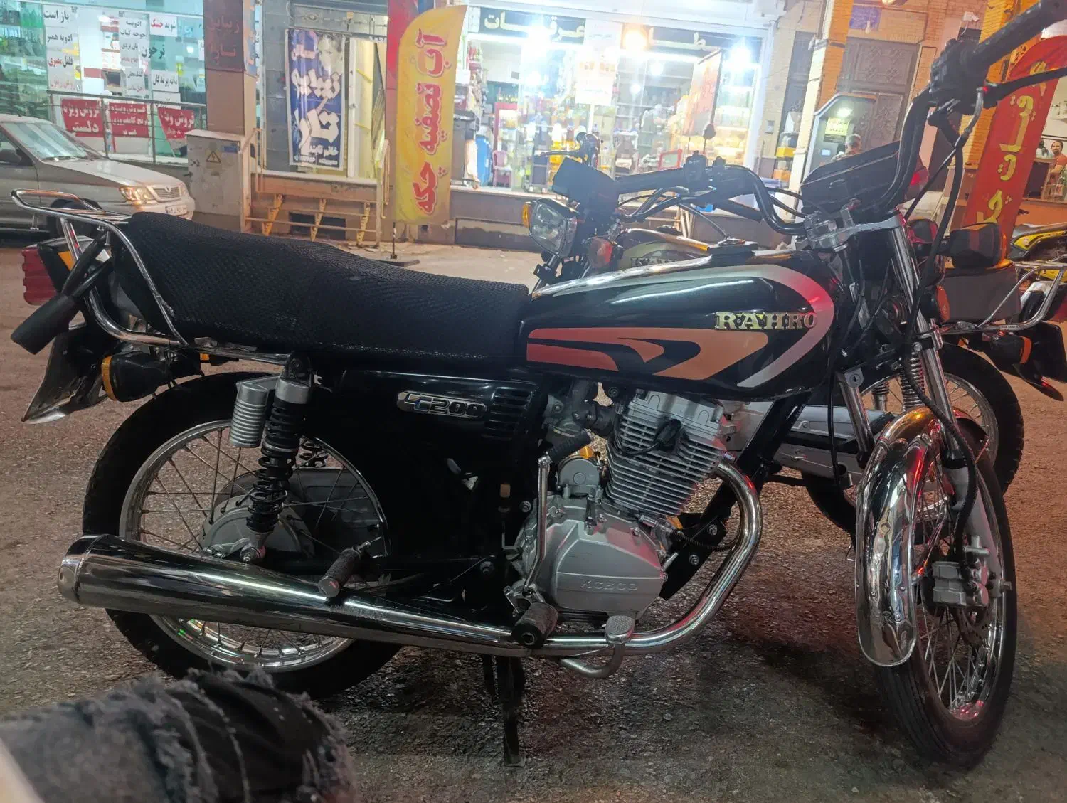 رهرو۲۰۰ کاربرات موشک زمینی|موتورسیکلت|صدرا-فارس, فاز ۱|دیوار