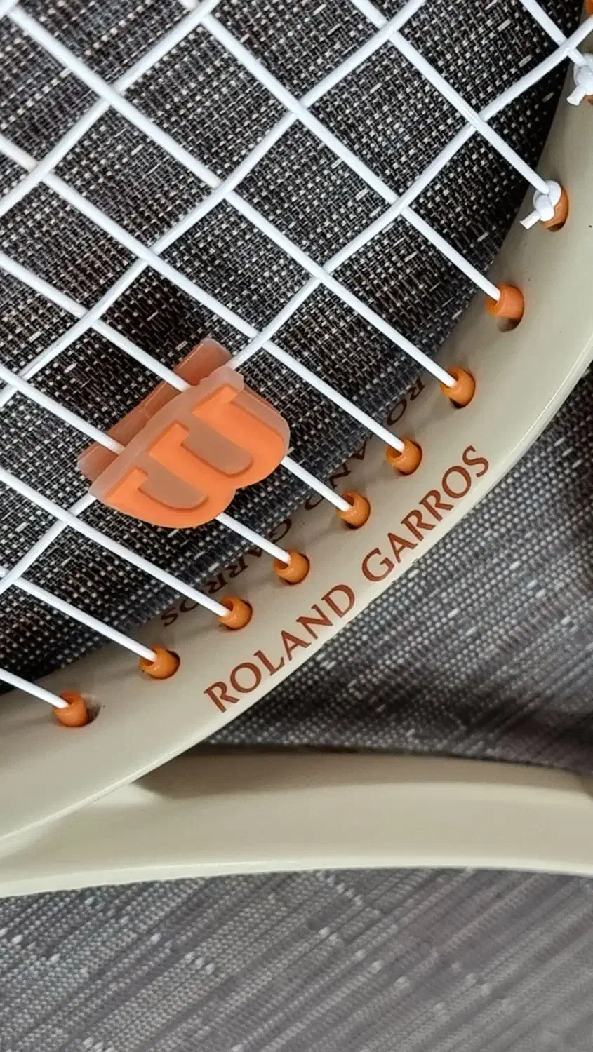 راکت تنیس ویلسون|ورزشهای توپی|شیراز, معالیآباد|دیوار