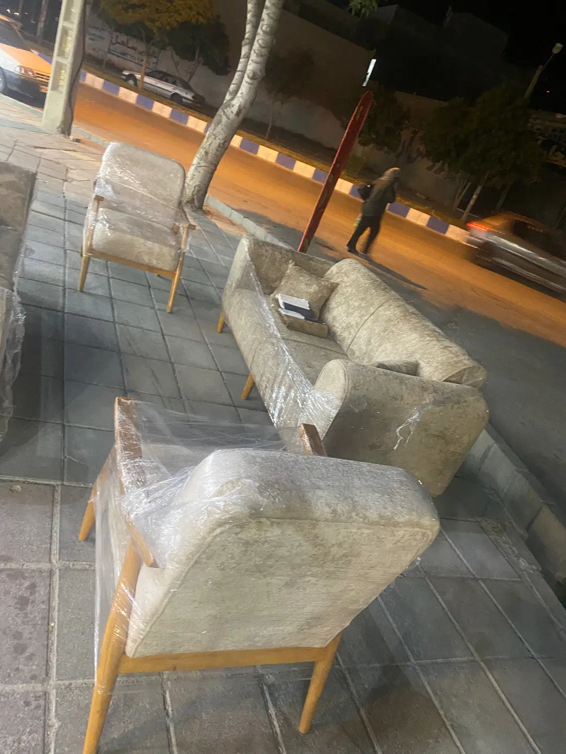 مبلمان|مبلمان خانگی و میز عسلی|شیروان (خراسان), |دیوار