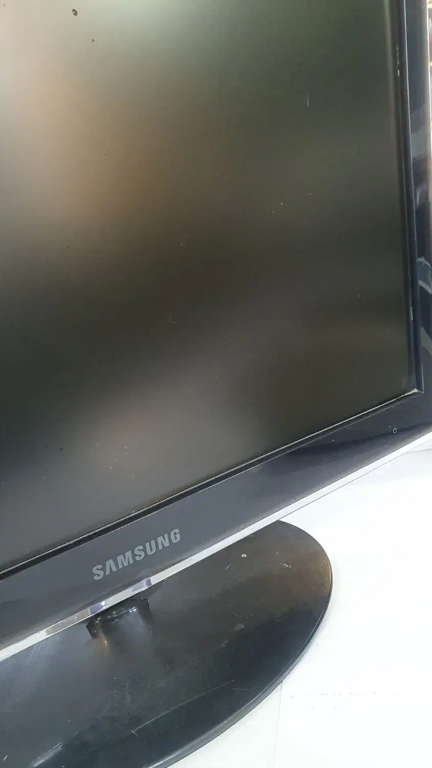 مانیتور 20اینچ  سامسونگ مدل p20700|قطعات و لوازم جانبی رایانه|فردیس, فردیس|دیوار