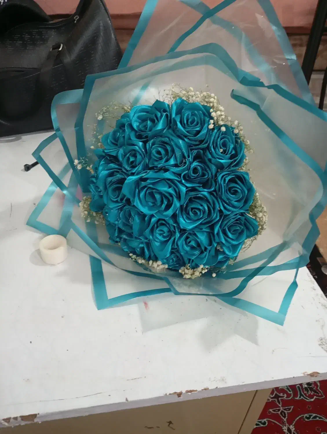 یک دسته گل روبانی زیبا|گل مصنوعی|دهدشت, |دیوار