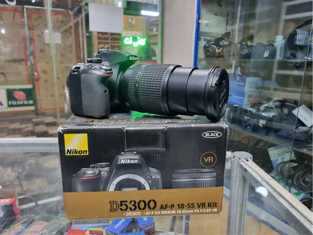 Nikon 5300- 18-140|دوربین عکاسی و فیلم‌برداری|مشهد, ده دی|دیوار