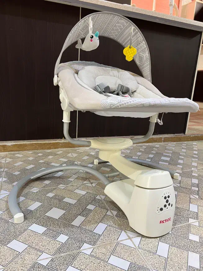 گهواره وتاب برقی برند فیکشن|اسباب و اثاث بچه|اراک, |دیوار