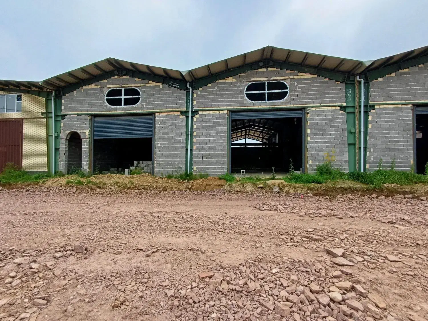 فروش سوله در شهرک صنعتی داخل شهر صومعه سرا|فروش دفتر صنعتی، کشاورزی، تجاری|صومعه‌سرا, |دیوار