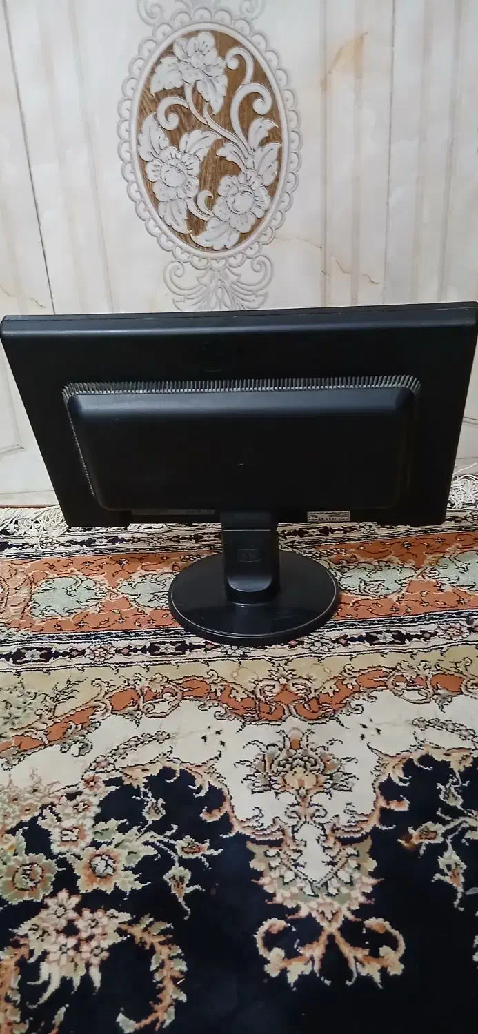 مانیتور LG 20 اینچ|قطعات و لوازم جانبی رایانه|رامیان, |دیوار