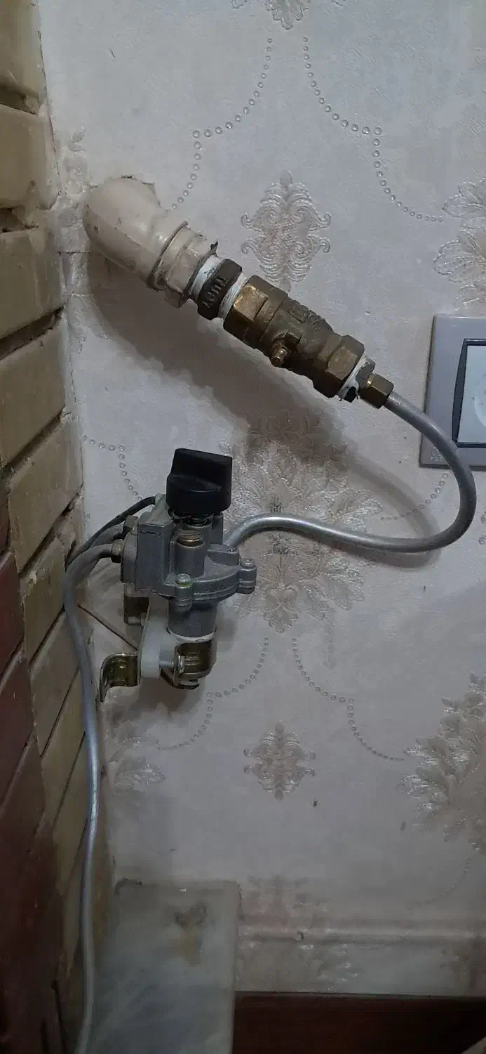 فروش شومینه و منتقل و ترموکوپل|بخاری، هیتر، شومینه|صدرا-فارس, فاز ۱|دیوار