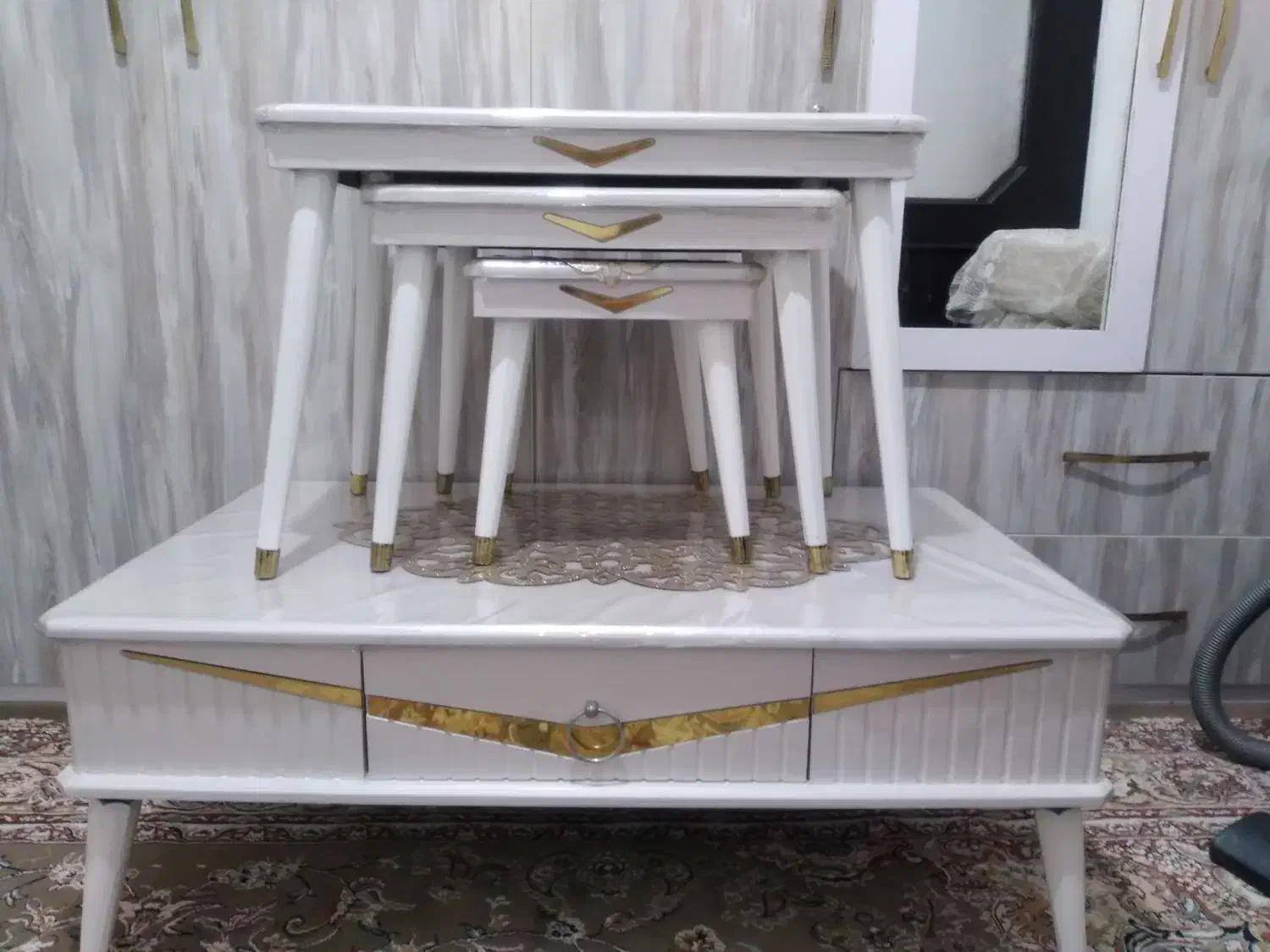 جلومبلی سفیدسالم درحدنو قیمت 4میلیونو300هزار|مبلمان خانگی و میز عسلی|میاندوآب, |دیوار