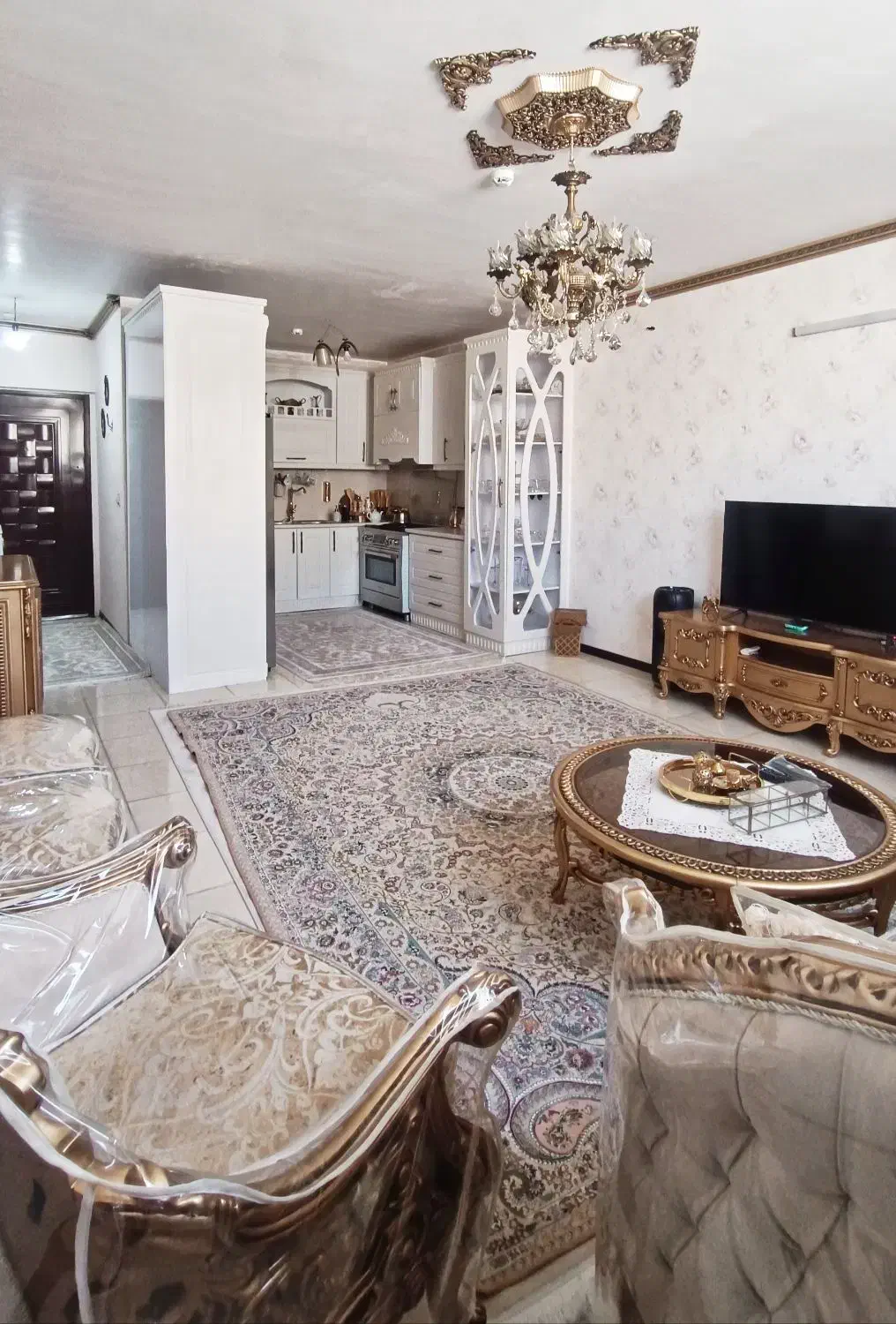 ۶۳ متر/ تک خواب / شیک و خوش نقشه|فروش آپارتمان|اصفهان, بهارستان|دیوار