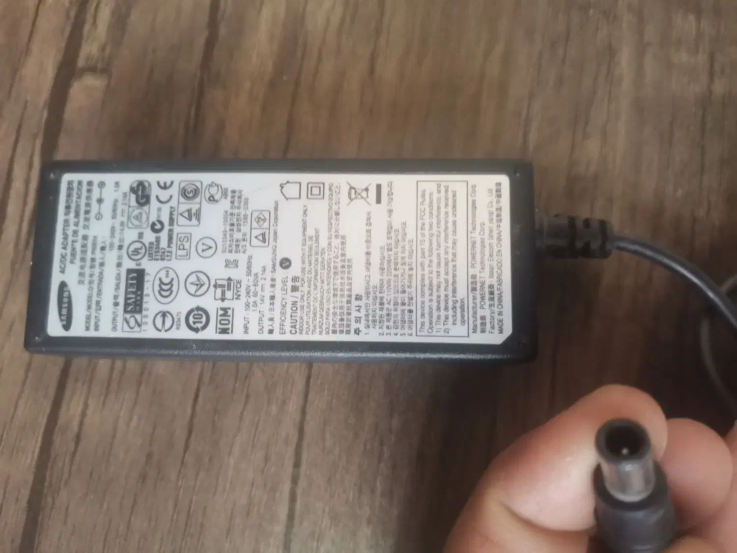 آداپتور مانیتور سامسونگ|قطعات و لوازم جانبی رایانه|ری, علایین|دیوار