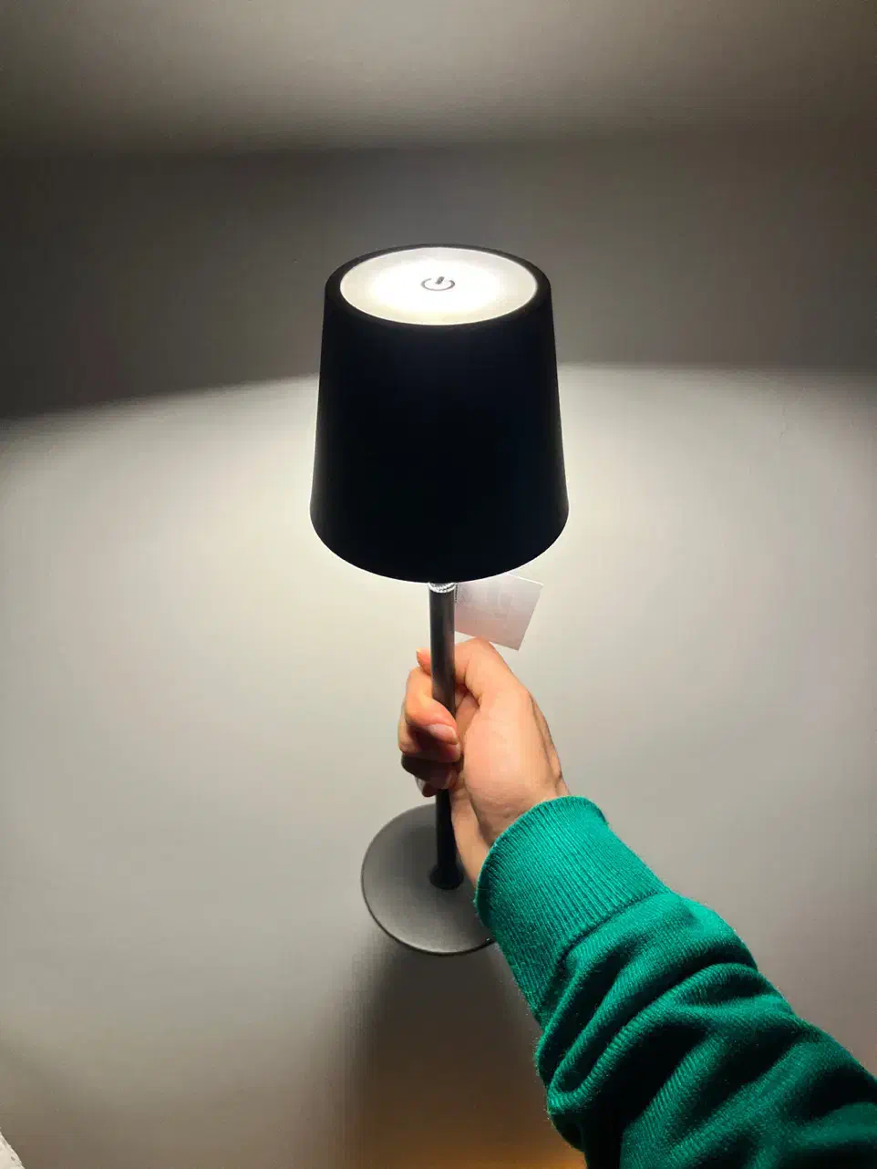 آباژور رومیزی شارژی سبمگل خوش قیمت|چراغ خواب و آباژور|اصفهان, چرخاب|دیوار