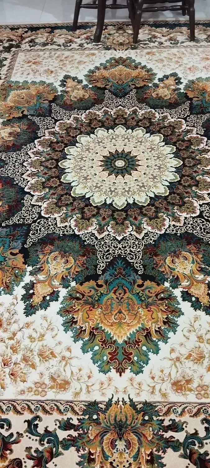 فرش دستباف گونه ۷۰۰شانه|فرش|مشهد, راهنمایی|دیوار
