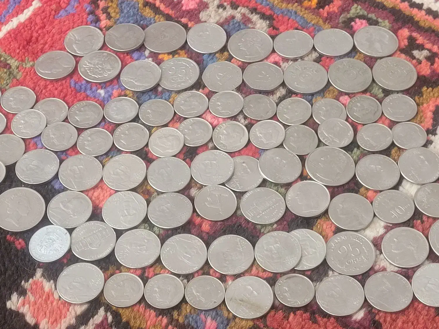 تعدادی پول نقره قدیمی|کلکسیون سکه، تمبر، اسکناس|تبریز, |دیوار