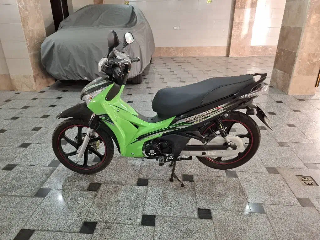 موتورسیکلت پرواز ۱۲۵ کم کارکرد|موتورسیکلت|تهران, جلیلی|دیوار