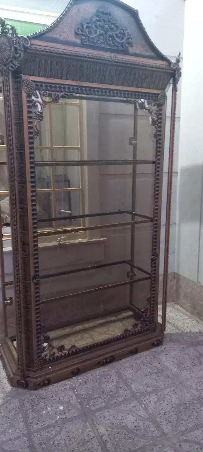 گنجه|بوفه، ویترین، کنسول|تایباد, |دیوار