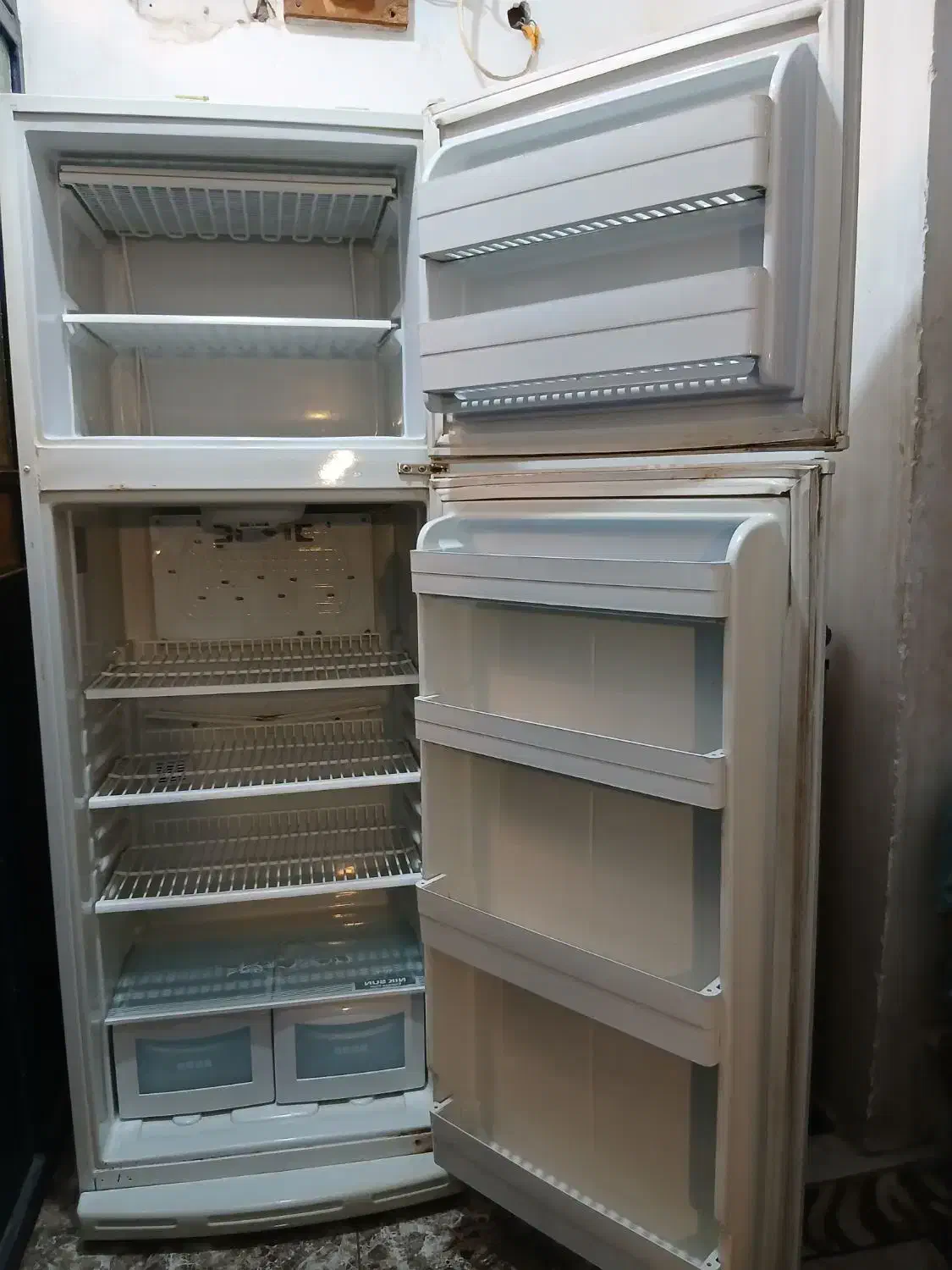 یخچال وفریزرسرهمی نکسون|یخچال و فریزر|قم, شهرک توانیر|دیوار