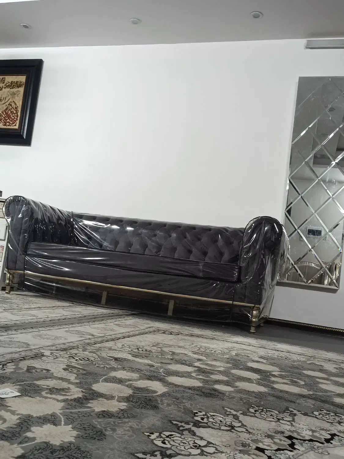 مبلمان|مبلمان خانگی و میز عسلی|قم, باغ کرباسی|دیوار