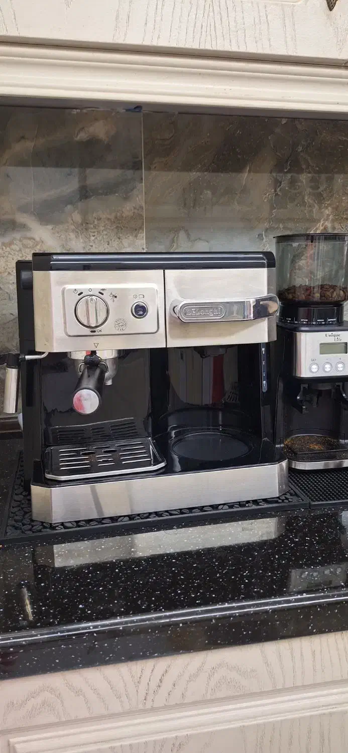 اسپرسوساز دلونگی|سماور، چای‌ساز، قهوه‌ساز|مشهد, حجاب (شهرک غرب)|دیوار