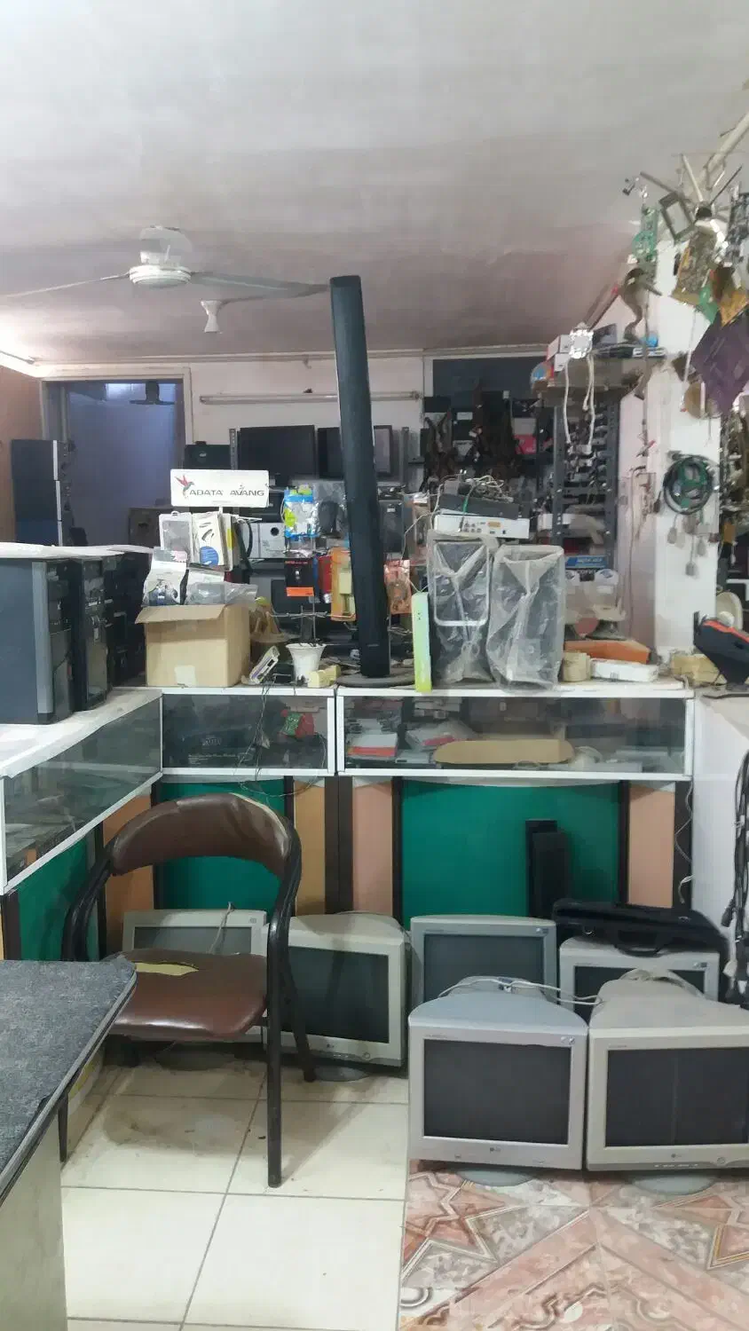 خریدوفروش وتعمیروارتقا کامپیوتر ولبتاب شهیدیه|رایانه رومیزی|میبد, |دیوار