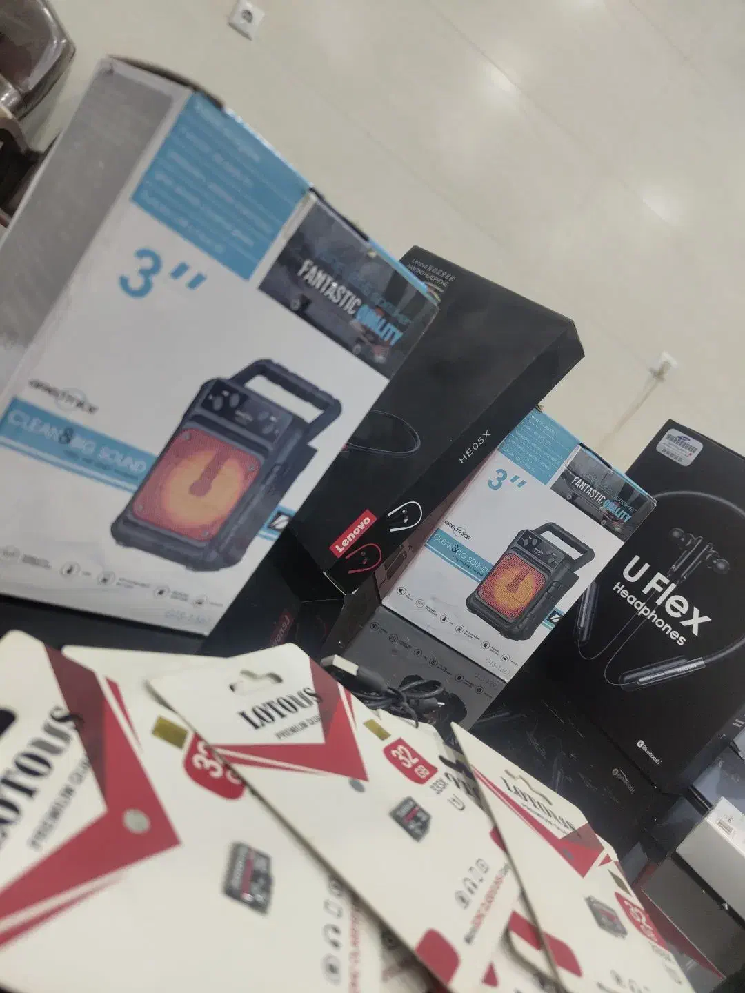 لوازم جانبی موبایل|لوازم جانبی موبایل و تبلت|خمینی‌شهر, |دیوار