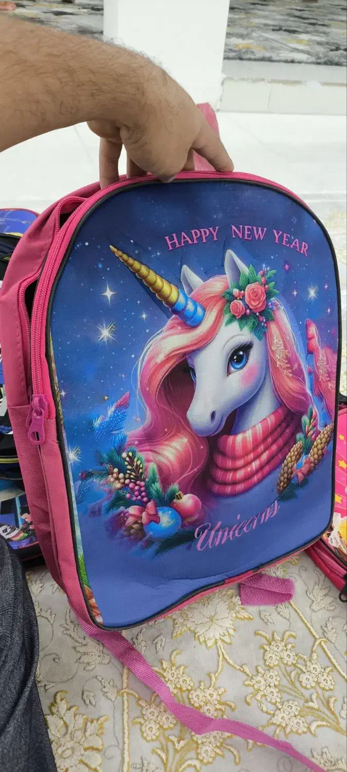 کیف ابتدایی|کیف، کفش، کمربند|سرپل ذهاب, |دیوار