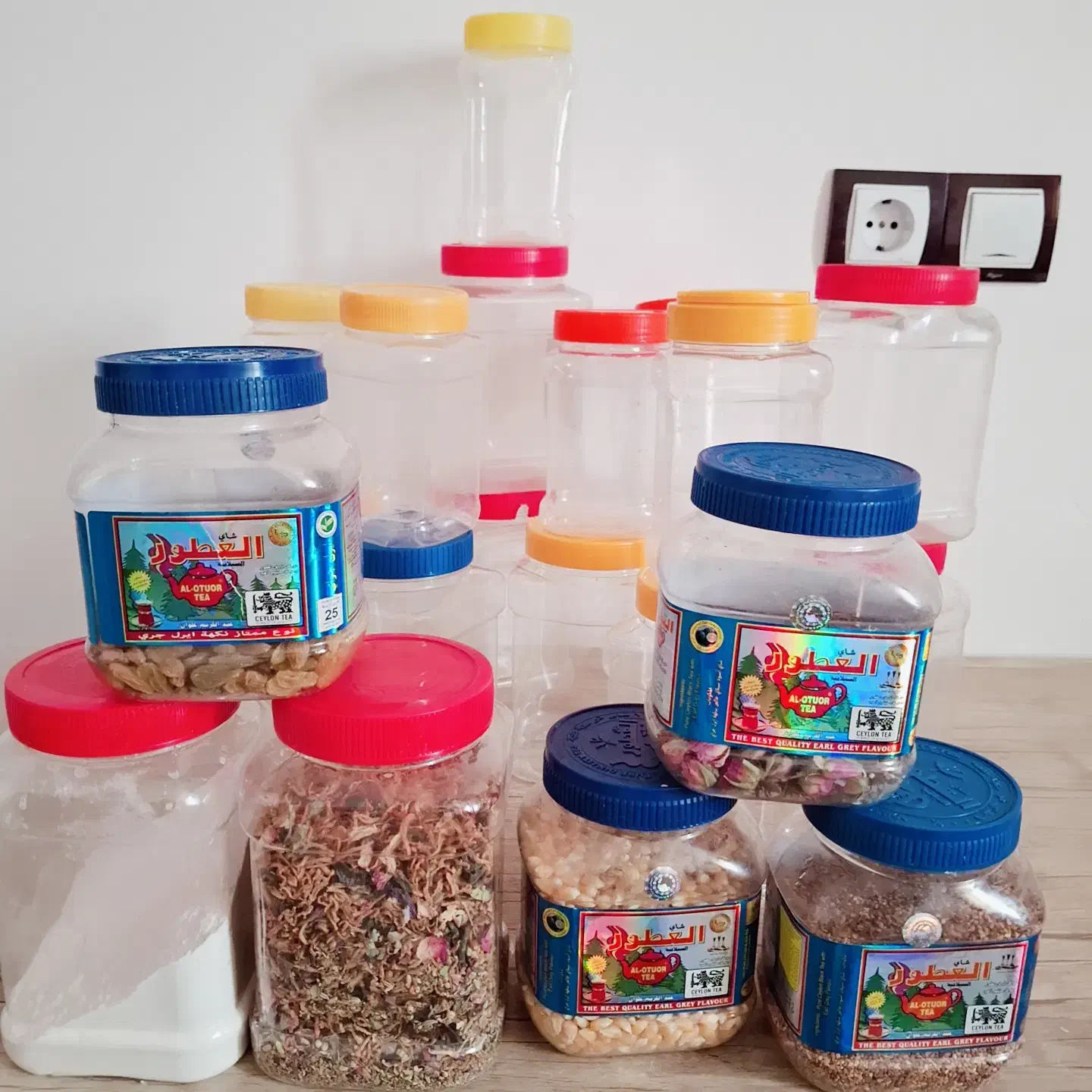 ظروف پلاستیکی|ظروف نگهدارنده، پلاستیکی، یک‌بارمصرف|علی‌آباد کتول, |دیوار