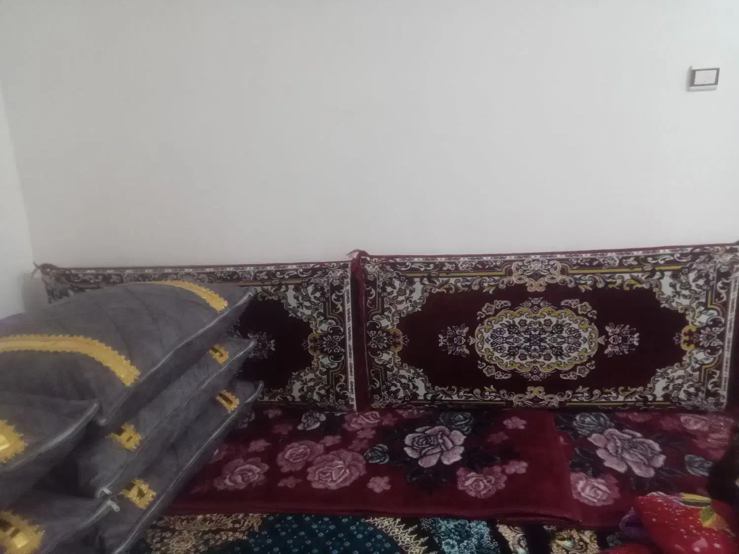 پشتی سنتی نو نو|پشتی|ارومیه, |دیوار