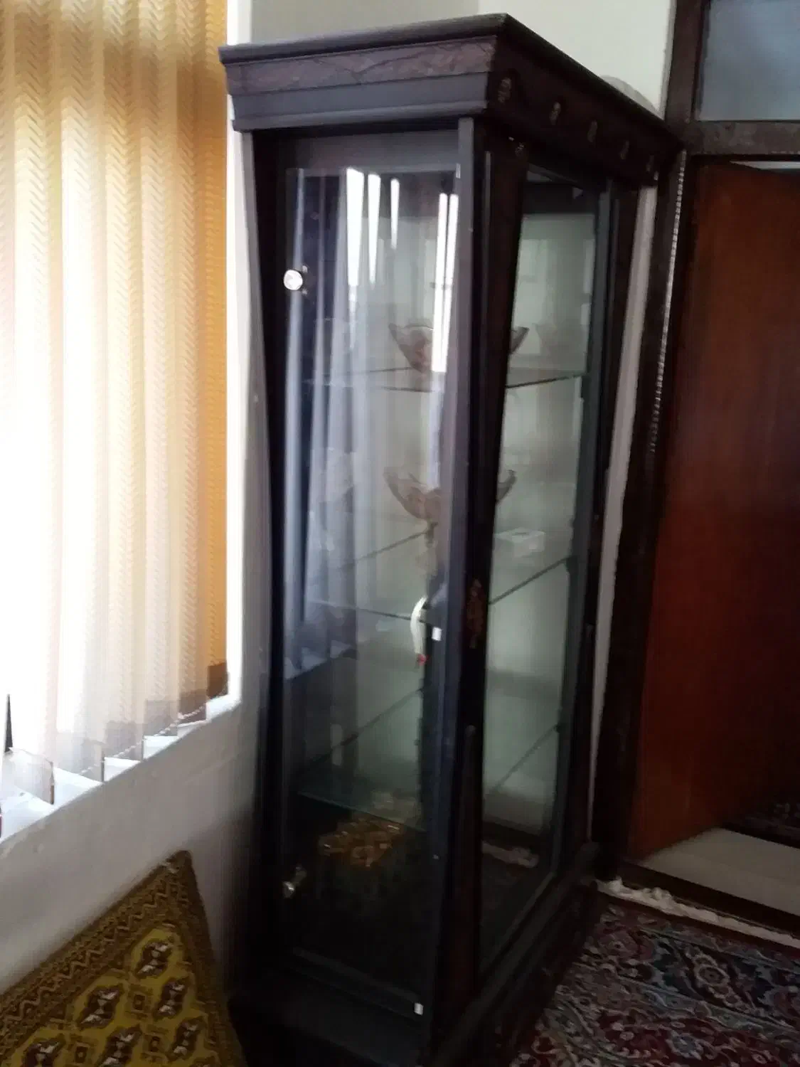 ویترین در حد نو|بوفه، ویترین، کنسول|آستانه اشرفیه, |دیوار