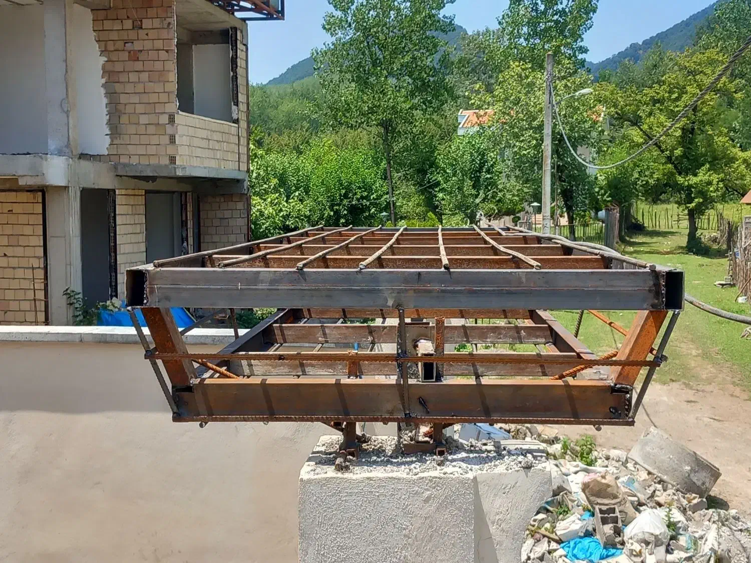 جوشکاری شیرازی|خدمات پیشه و مهارت|صومعه‌سرا, |دیوار