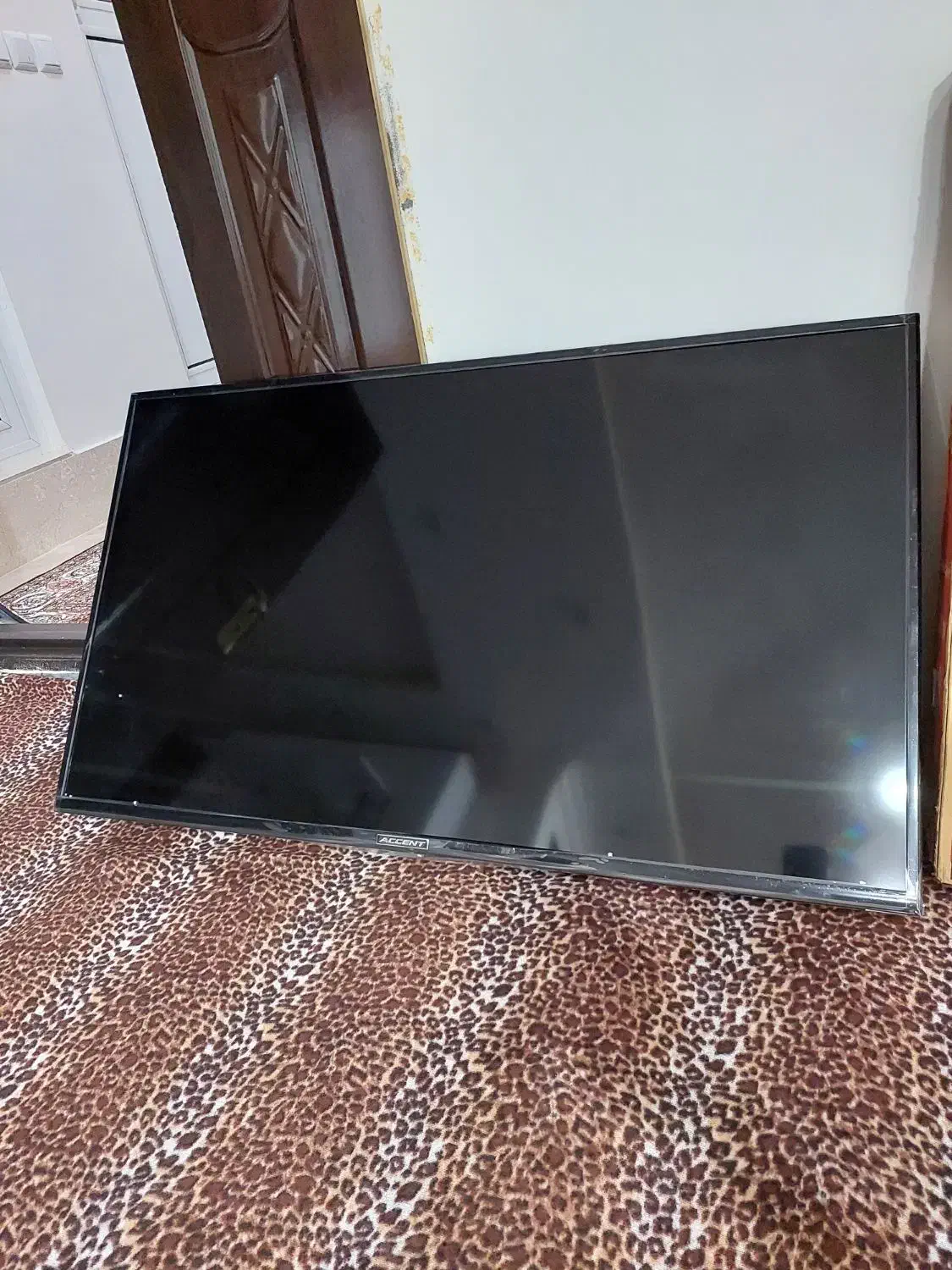 تلویزتون اکسنت سایز۴۳|تلویزیون و پروژکتور|ارومیه, |دیوار