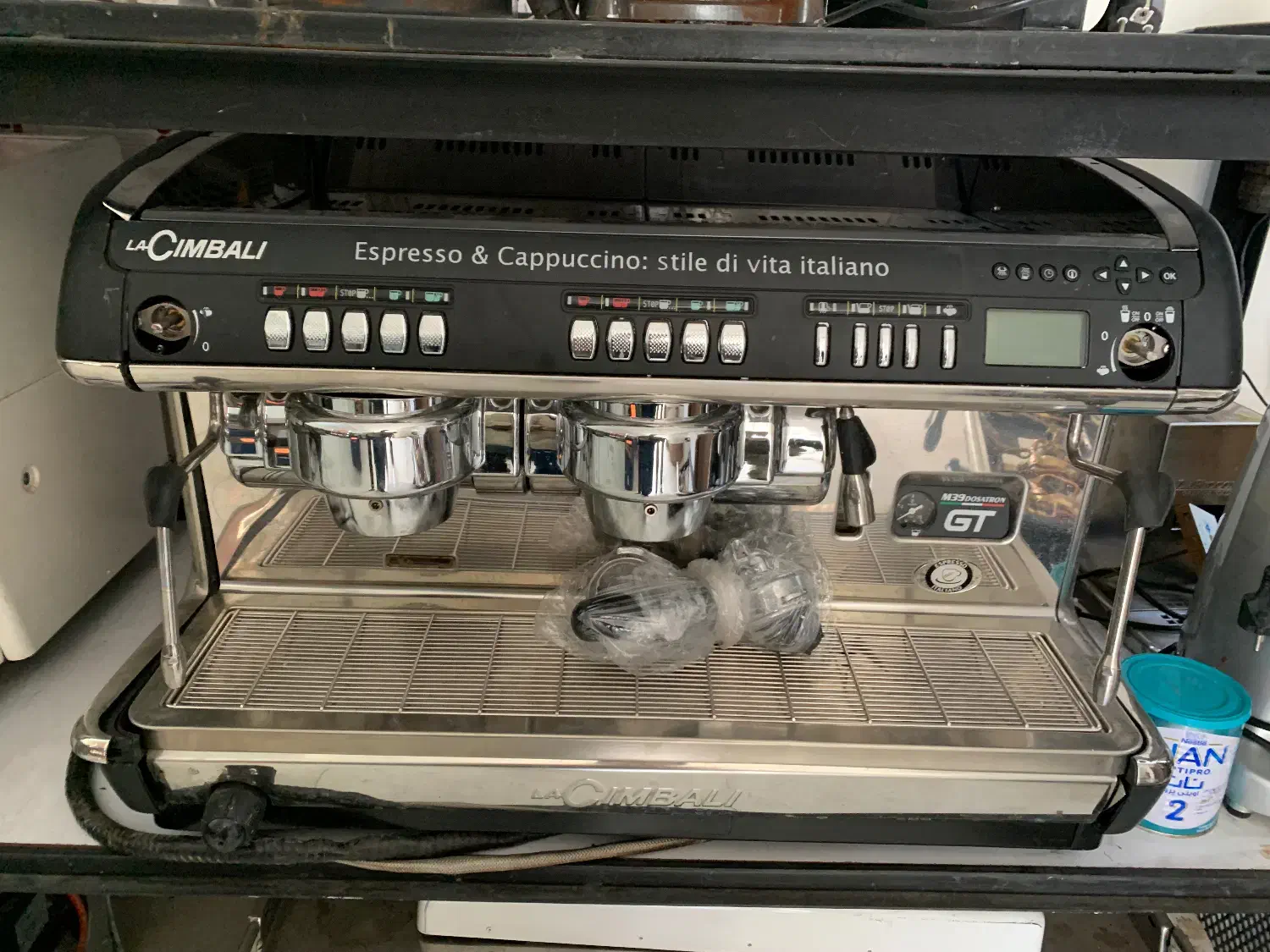 فروش تکی و عمده انواع اسپرسو ساز و آسیاب اروپایی|کافی‌شاپ و رستوران|شیراز, دلجو|دیوار