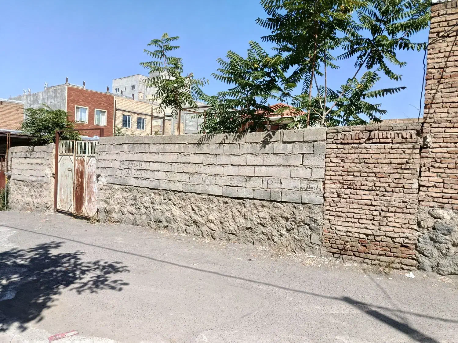 فروش زمین 303متری بادهنه نه متردر پشت آمار|فروش زمین و ملک کلنگی|مشگین شهر, |دیوار