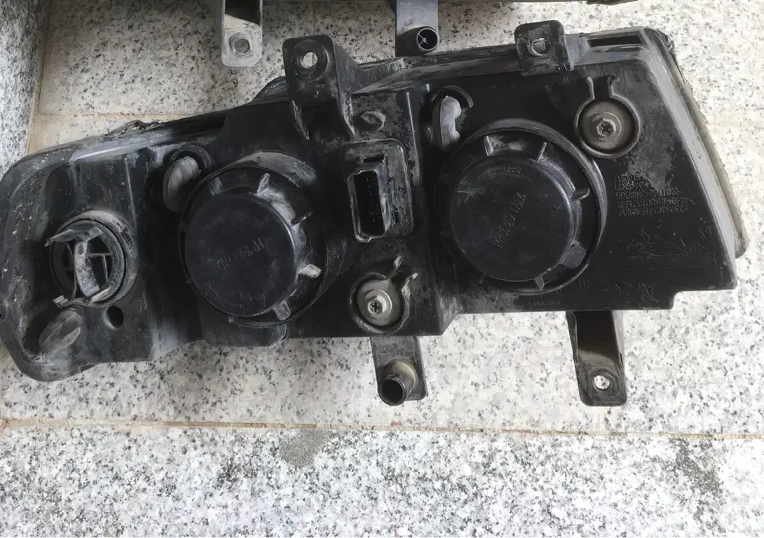 چراغ جلو سمند|قطعات یدکی و لوازم جانبی|شاهینشهر, شهرک میلاد|دیوار