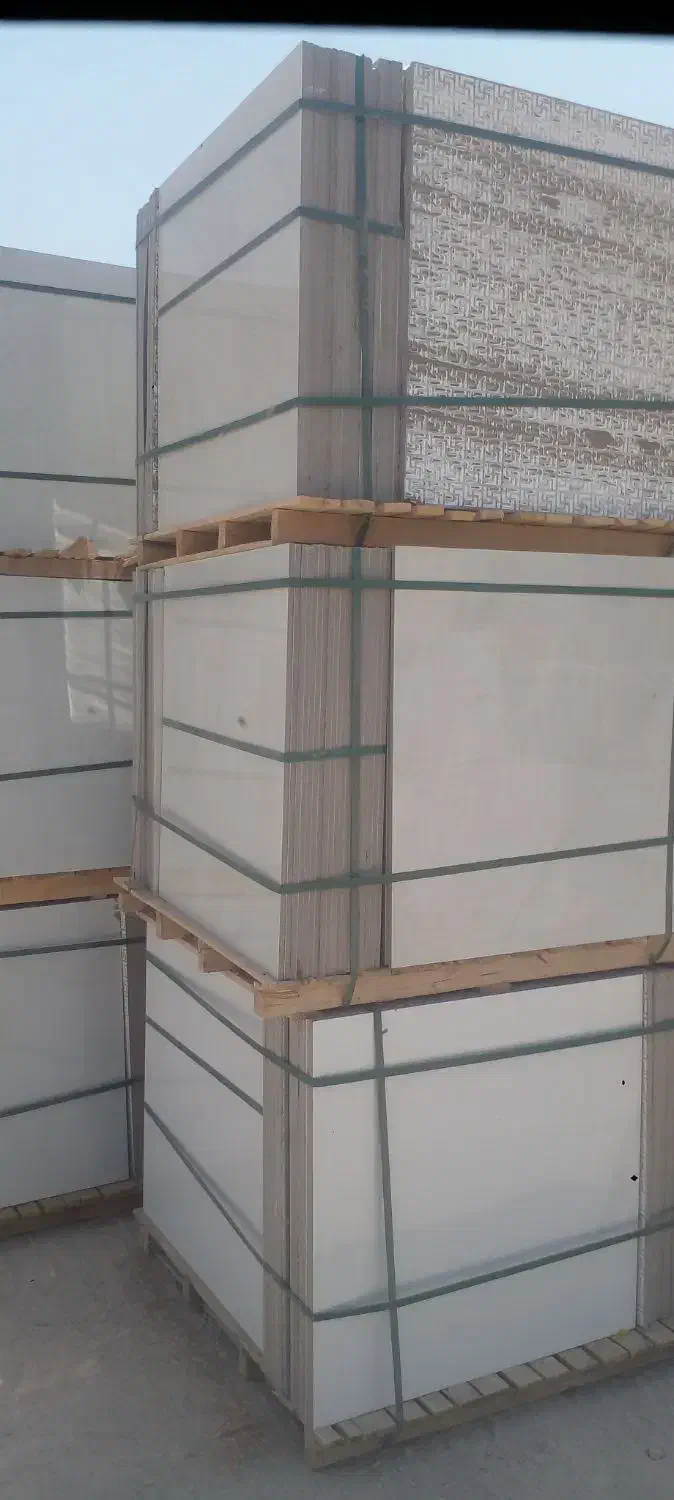 فروش کاشی و سرامیک عمده وپرچون|عمده‌فروشی|اشکذر, |دیوار