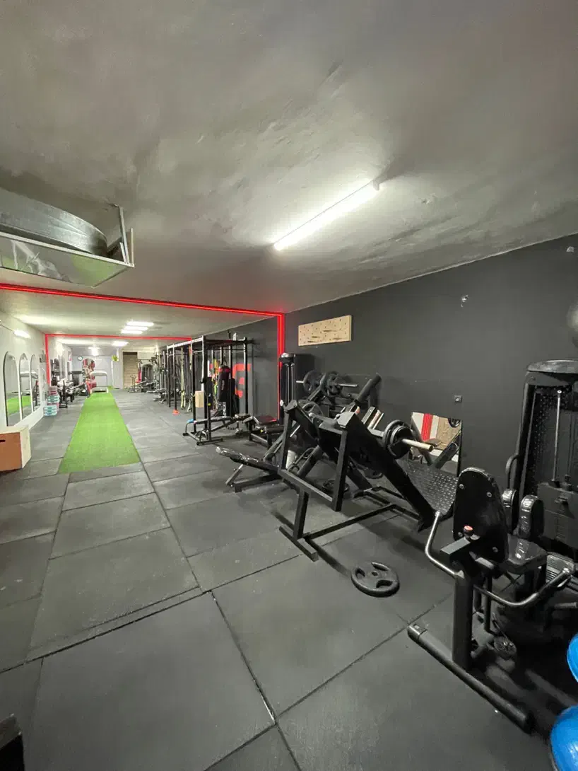 باشگاه بدنسازی آرمین|خدمات آموزشی|یزد, |دیوار