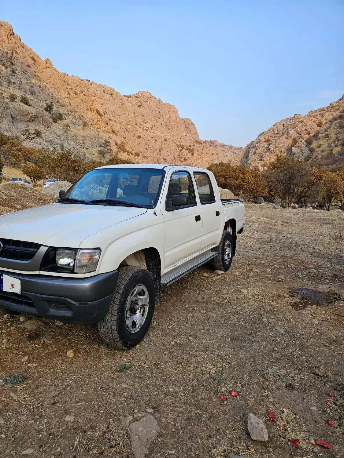 تویوتا هایلوکس|خودرو سواری و وانت|مریوان, |دیوار