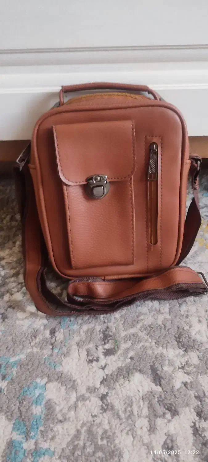 کیف اسپرت|کیف، کفش، کمربند|اسفراین, |دیوار