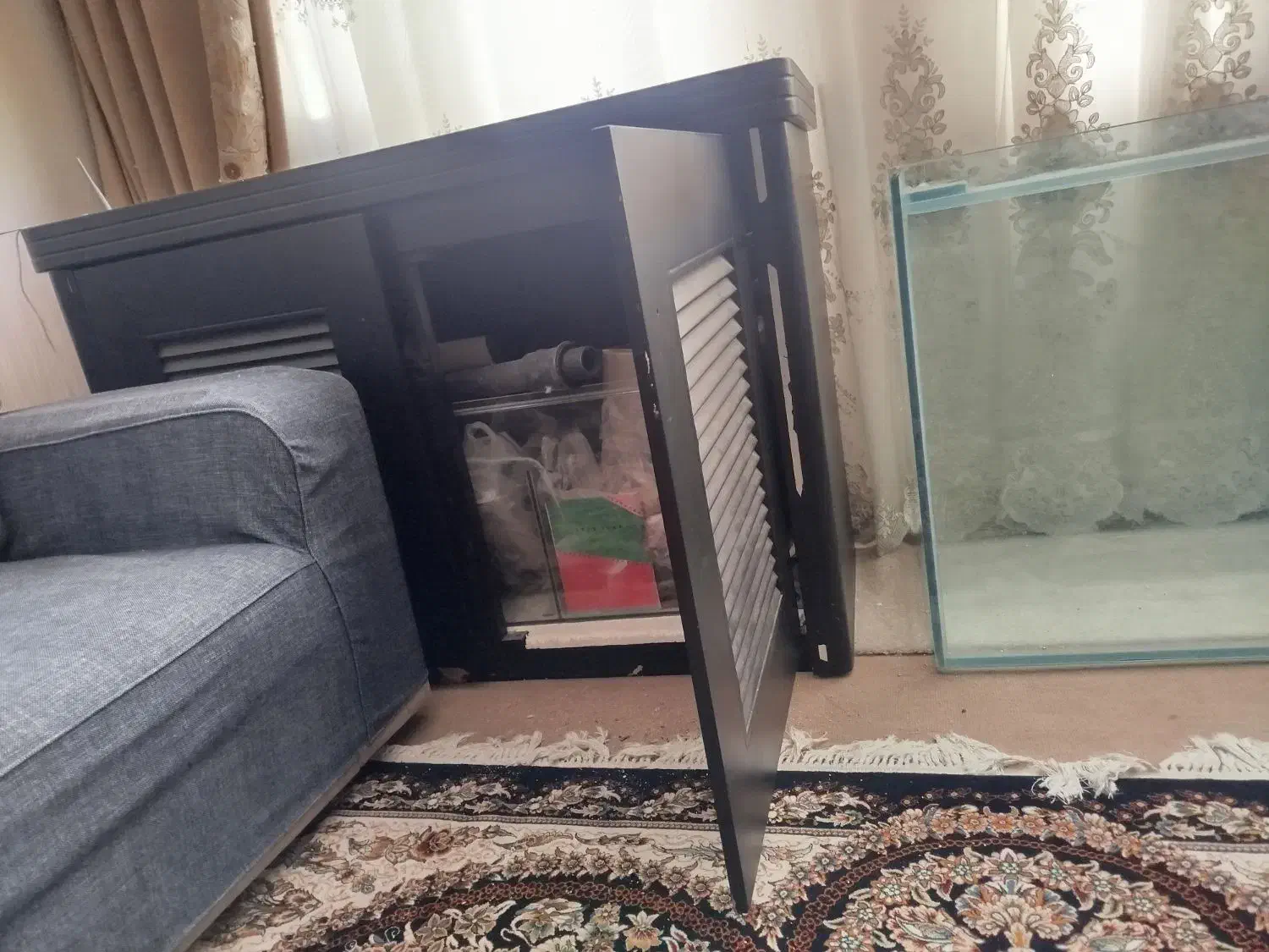 آکواریوم ماهی با وسایل|ماهی|قم, منبع آب|دیوار