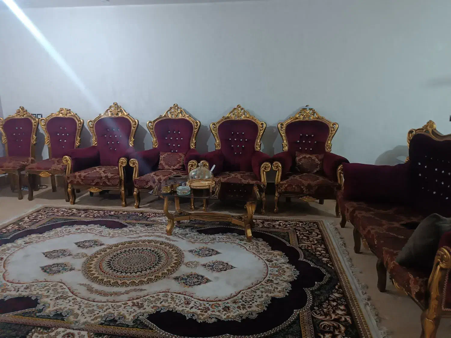 مبل ۹نفره سلطنتی|مبلمان خانگی و میز عسلی|امیدیه, |دیوار