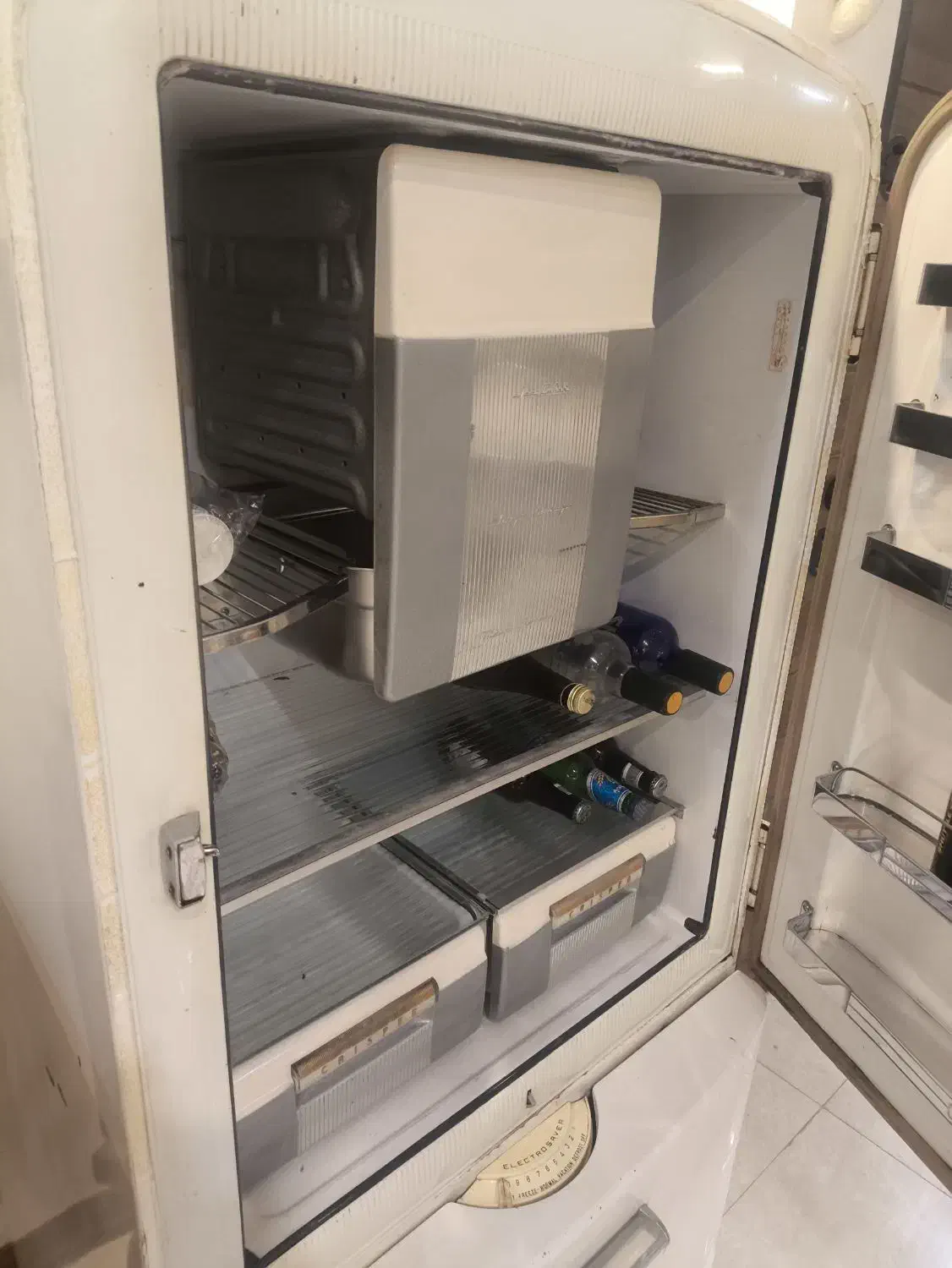 یخچال عتیقه آنتیک اسمگ|کلکسیون اشیاء عتیقه|تهران, امام زاده عبدالله|دیوار