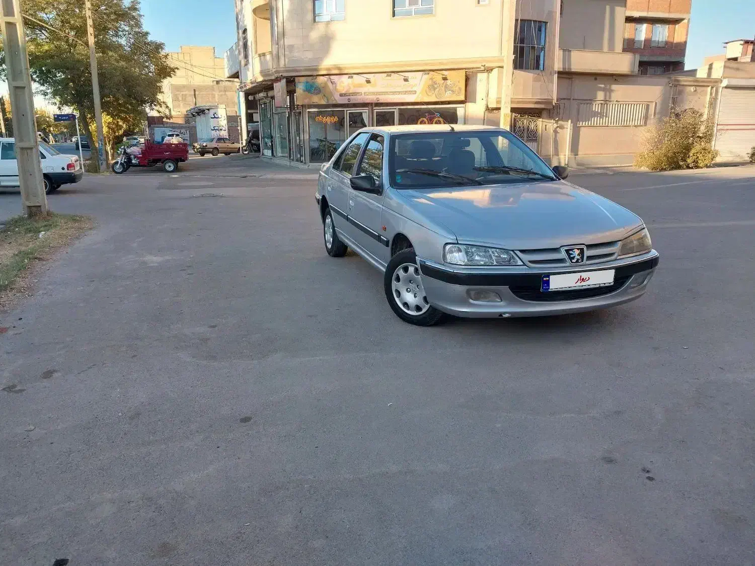 پارس ۸۳ عتیقه. در حد|خودرو سواری و وانت|بناب, |دیوار