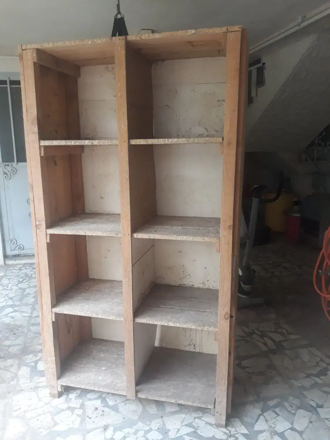 یک عدد لانه کبوتر چوبی و سالم|لوازم جانبی حیوانات|لاهیجان, امیرشهید|دیوار