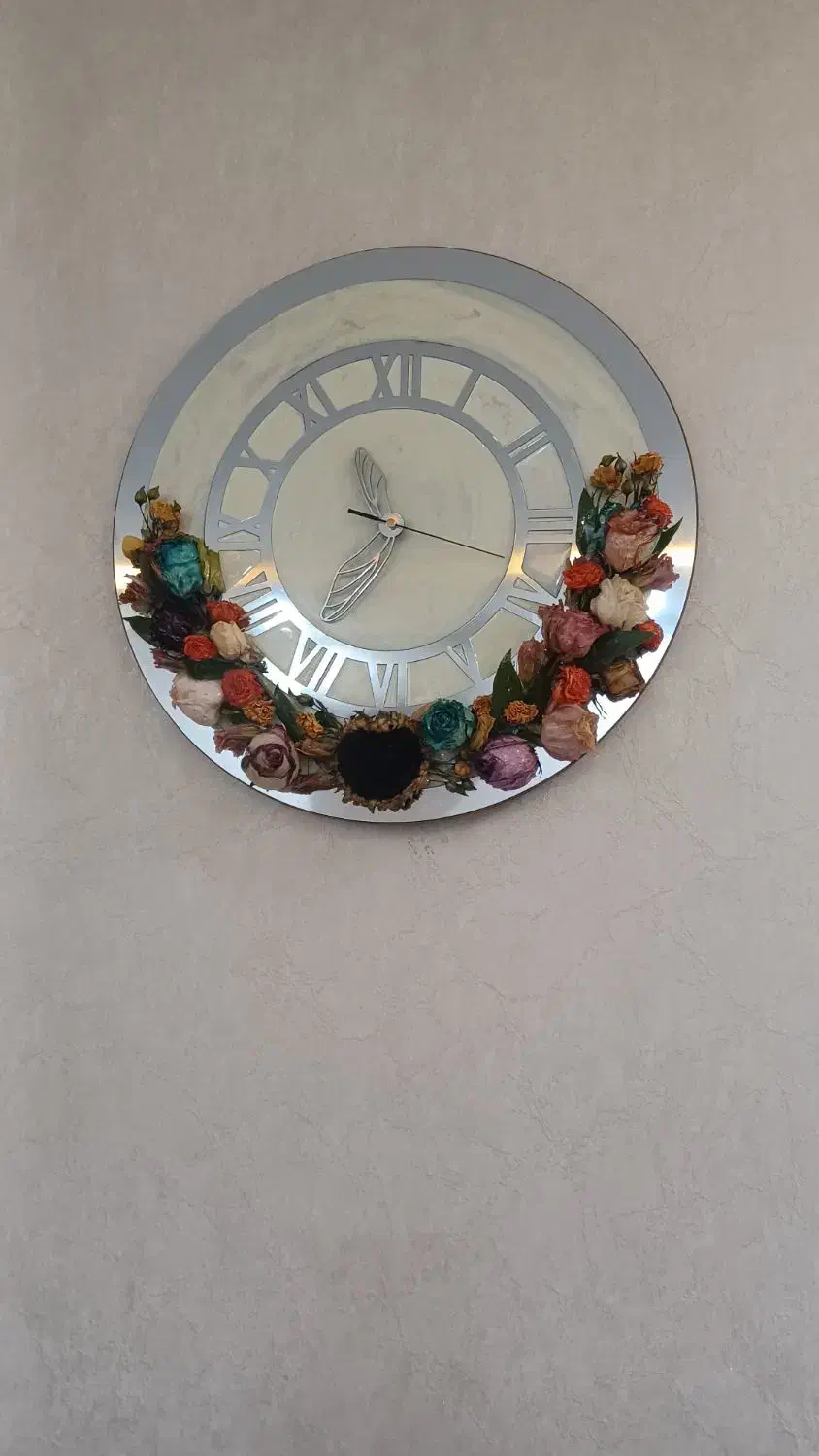 ساعت رزینی با گل های یادگاری شما|ساعت دیواری و تزئینی|مشهد, جاهد شهر|دیوار