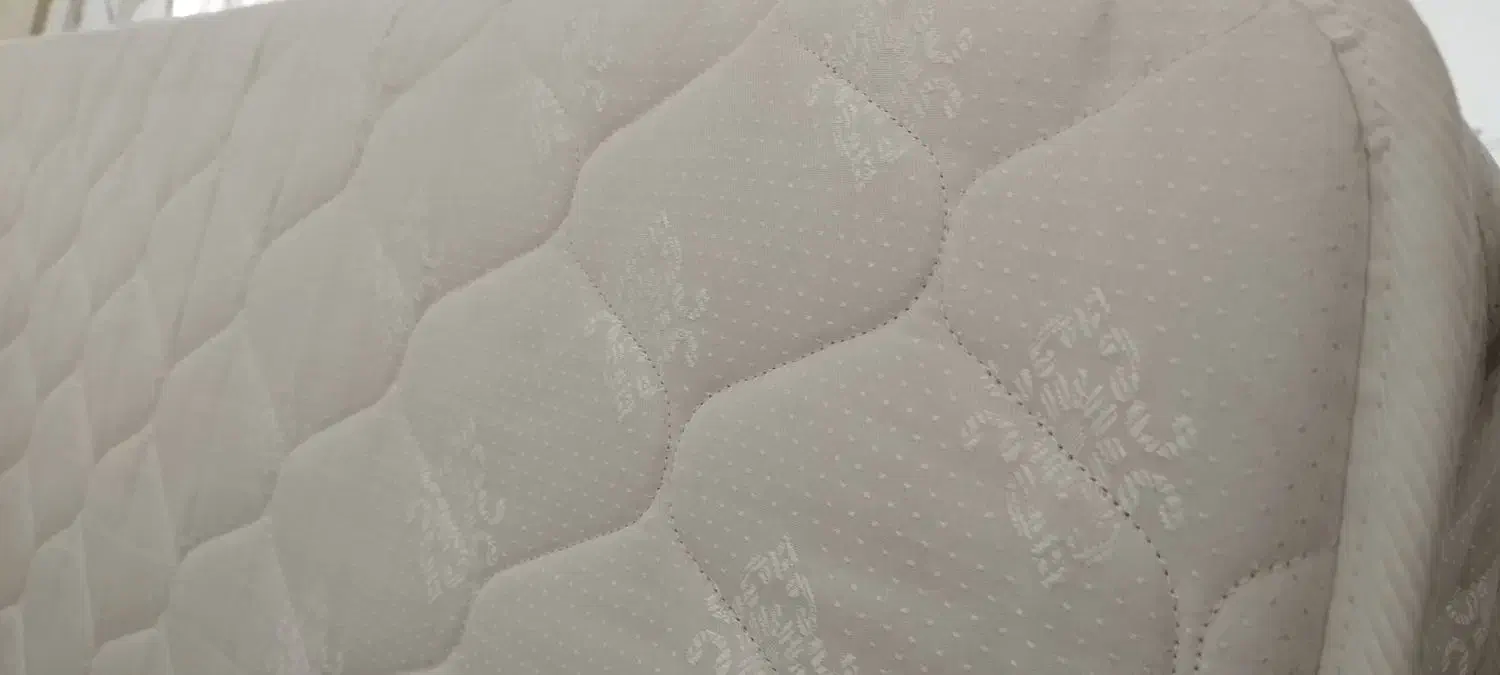 تشک تخت فنری دو نفره|تخت و سرویس خواب|نجفآباد, یزدانشهر|دیوار