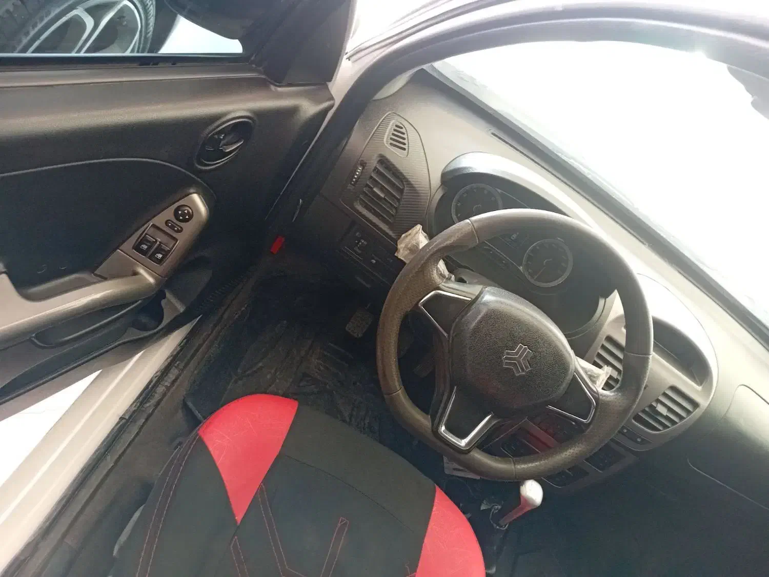 ساینا|خودرو سواری و وانت|تاکستان, |دیوار