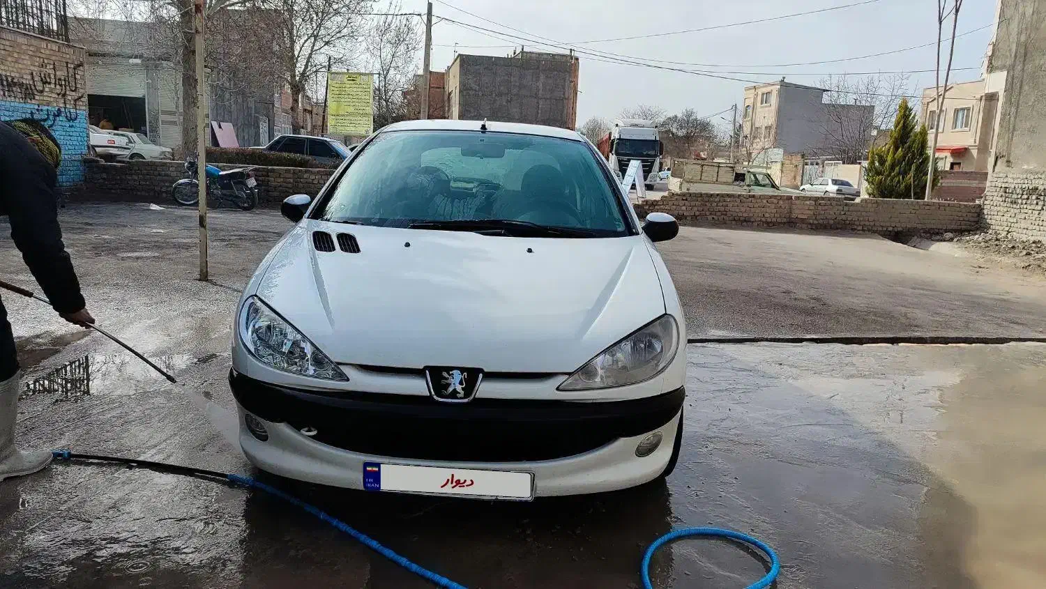 یه ماشین آس و بیرنگ|خودرو سواری و وانت|آشخانه, |دیوار