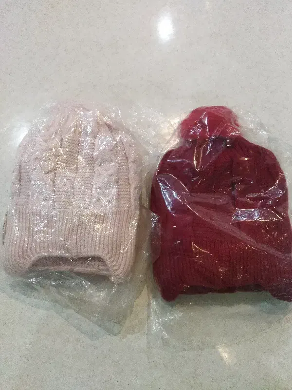 کلاه دخترونه و...|کفش و لباس بچه|یزد, |دیوار