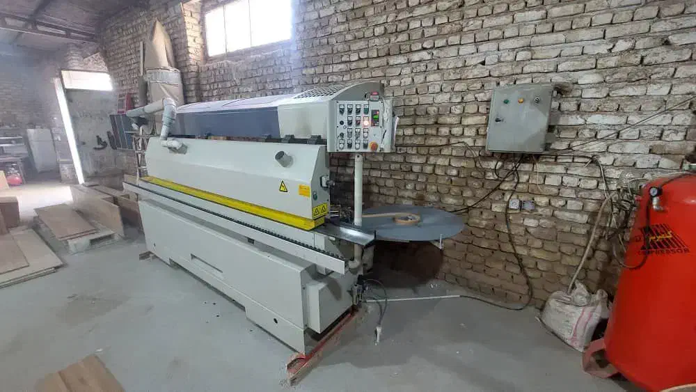 لب چسبان و دورکن توکل ۳۸۰ و دستگاه cnc پمپ باد|ماشین‌آلات صنعتی|طرقبه, |دیوار