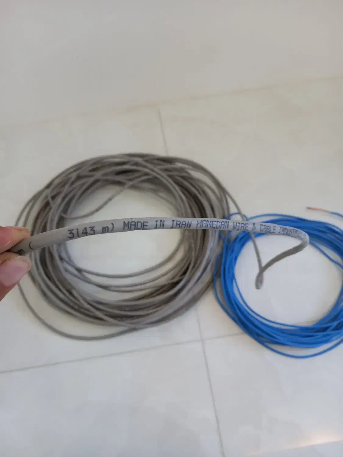 سیم برق نوزیرقیمت|مصالح و تجهیزات ساختمان|همدان, |دیوار