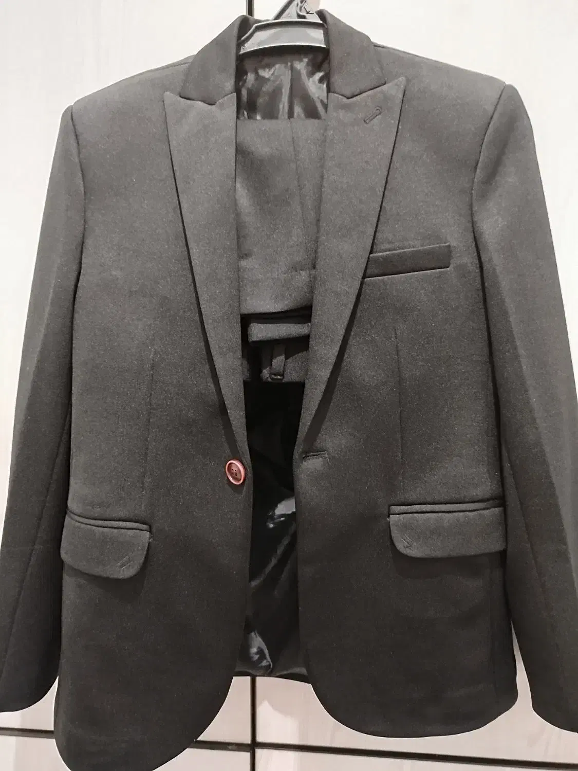 کت وشلواروجلیقه و پیراهن سفید پسرانه|لباس|دزفول, |دیوار